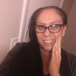 Meet your Posher, Dolores